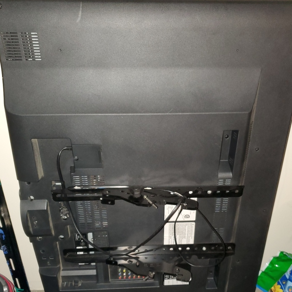 JVC 55" FLAT SCREEN TV